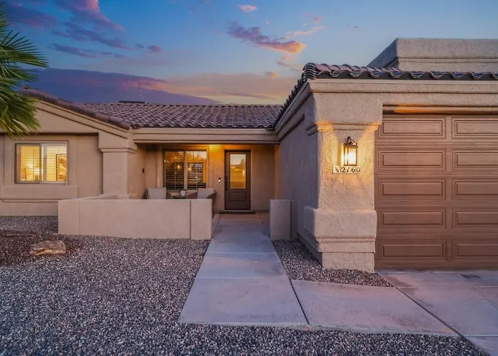 Hillside Hideaway - Pool, Bbq, Private Backyard Lake Havasu City